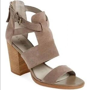 Hinge Block Sandal